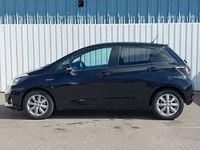 Second-hand Toyota Yaris Hybrid 101 CP (74 kW) 2014 Negru Hatchback