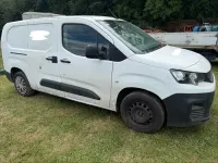 Used Peugeot Partner 131 HP (96 kW) 2020 White MPV