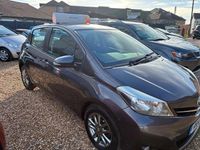 Used Toyota Yaris Multidrive S 2014 Grey Hatchback