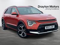 Used Kia Niro 139 HP (102 kW) 2023 Orange SUV