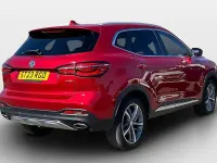 Begagnad MG HS Exclusive 162 HK (119 kW) 2023 Röd SUV