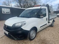 Usado Fiat Doblò 90 HP (66 kW) 2016 Branco Monovolume