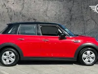 Used Mini Cooper Classic 134 HP (98 kW) 2023 Red Hatchback