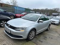 used VW Jetta 1.6 TDI CR Bluemotion Tech S 4dr DSG