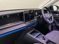 Usado VW Tayron Life 150 HP (110 kW) 2025 Verde SUV