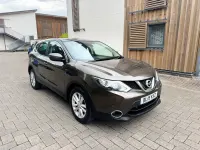 Used Nissan Qashqai Acenta 115 HP (84 kW) 2015 Beige SUV