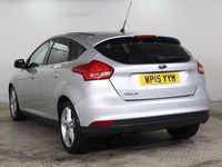 Used Ford Focus Zetec 115 HP (84 kW) 2015 Silver Hatchback