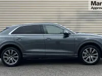 Używany Audi Q8 S-Line 340 KM (250 kW) 2020 Szary SUV
