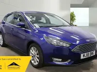 Usado Ford Focus Titanium 125 HP (91 kW) 2018 Azul Citadino