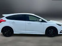 Used Ford Focus ST 250 HP (183 kW) 2016 Hatchback