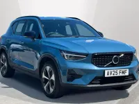 Used Volvo XC40 Plus 197 HP (144 kW) 2025 Blue SUV