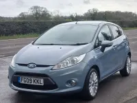 Usado Ford Fiesta Titanium 2009 Azul Citadino
