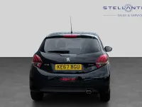 Used Peugeot 208 GT-line 108 HP (79 kW) 2017 Blue Hatchback