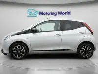 Used Toyota Aygo Trend 71 HP (52 kW) 2022 Silver Hatchback