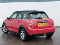 Used Mini Cooper Classic 136 HP (100 kW) 2020 Red Hatchback