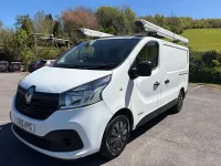 Usado Renault Trafic Business 2015 Blanco Monovolumen
