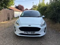 Used Ford Fiesta Zetec 85 HP (62 kW) 2017 White Hatchback