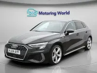 Begagnad Audi A3 Sportback S-Line 150 HK (110 kW) 2024 Svart Halvkombi