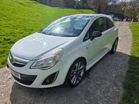 Używany Vauxhall Corsa Edition 2014 Biały Hatchback