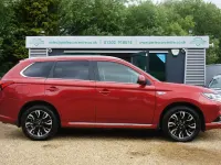 Used Mitsubishi Outlander P-HEV 2017 Red Estate