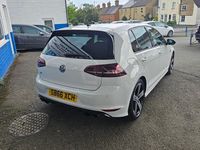 Begagnad VW Golf VII R 2016 Vit Halvkombi