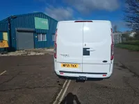 Used Ford Transit Custom Limited 130 HP (95 kW) 2021 White Van
