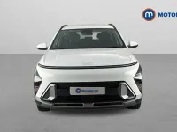 Used Hyundai Kona Advanced 137 HP (100 kW) 2026 White SUV