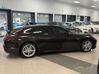 Used Porsche Panamera 400 HP (294 kW) 2011 Brown Hatchback