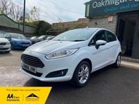 Usado Ford Fiesta Zetec 2016 Branco Citadino