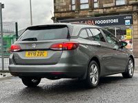 Used Vauxhall Astra Design Edition 110 HP (80 kW) 2018 Grey Estate