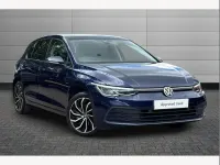 Used VW Golf VIII Life 147 HP (108 kW) 2021 Blue Hatchback