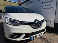 Used Renault Grand Scénic IV Dynamique 110 HP (80 kW) 2018 White MPV