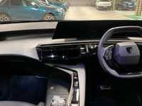 Second-hand Peugeot 3008 GT 134 CP (98 kW) 2025 Albastru SUV