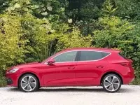 Used Seat Leon XCELLENCE Lux 150 HP (110 kW) 2021 Red Hatchback