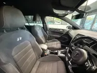 Używany VW Golf VII R 310 KM (228 kW) 2018 Biały Kombi