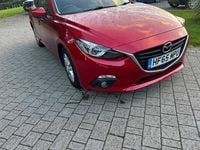 Used Mazda 3 150 HP (110 kW) 2015 Red Hatchback