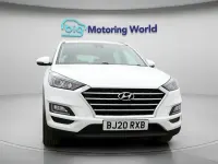 Usado Hyundai Tucson SE 132 HP (97 kW) 2020 SUV