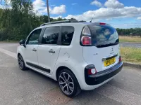 Used Citroën C3 Picasso Platinum 2016 White MPV