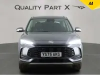 Käytetty MG ZS SE 196 HP (144 kW) 2025 Harmaa Katumaasturi