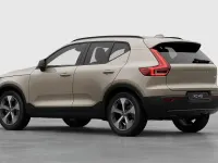 New Volvo XC40 Plus 163 HP (119 kW) 2026 Sand dune SUV