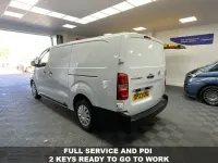 Used Vauxhall Vivaro S 100 HP (73 kW) 2023 White MPV
