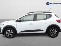 Used Dacia Sandero Journey 91 HP (66 kW) 2022 White Hatchback