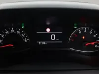 Used Peugeot 2008 Active+ 101 HP (74 kW) 2023 Orange SUV