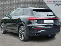Used Audi Q5 Advanced 200 HP (147 kW) 2025 Black SUV