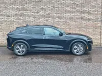 Used Ford Mustang Standard Range 269 HP (197 kW) 2021 Black SUV
