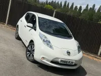 Used Nissan Leaf Tekna 80 kW (109 HP) 2017 White Hatchback