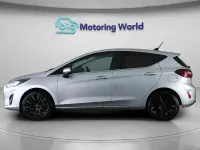 Begagnad Ford Fiesta Titanium X 100 HK (73 kW) 2023 Silver Halvkombi