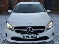 Usado Mercedes A200 Premium 136 HP (100 kW) 2016 Branco Citadino