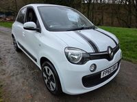 Used Renault Twingo Play 70 HP (51 kW) 2015 White Hatchback