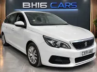 Used Peugeot 308 2019 White Estate